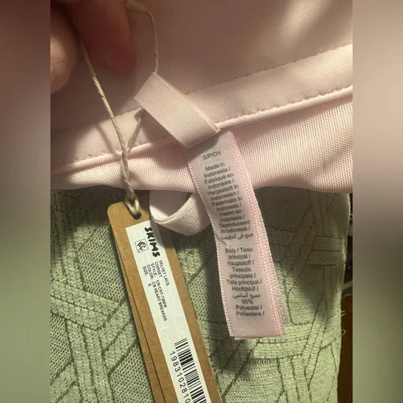 Skims Cherry Blossom Heart Breaker Velvet Lace Corset, pink, size small, NWT